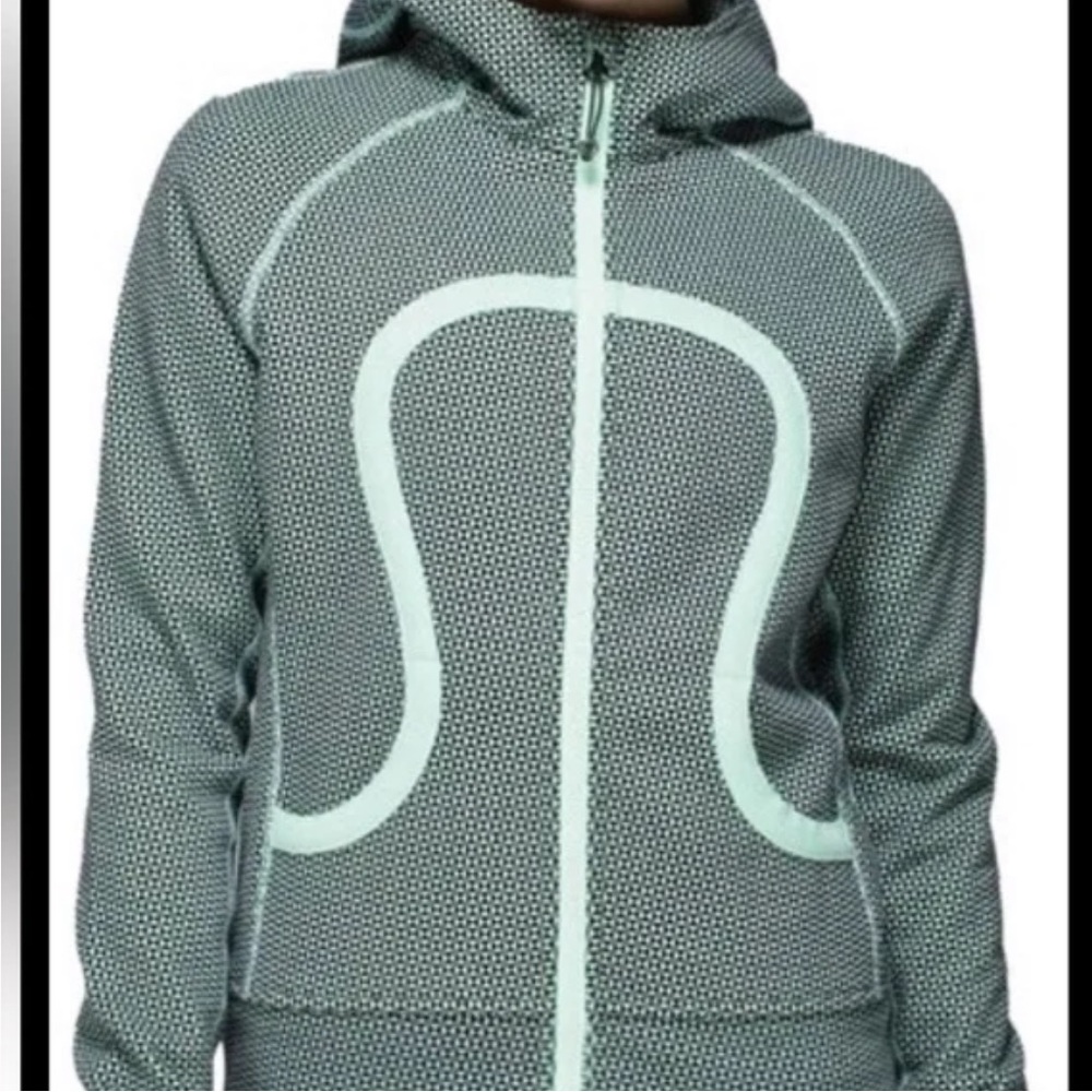 Lululemon Women’s Scuba Full—Zip Hoodie (Medium)